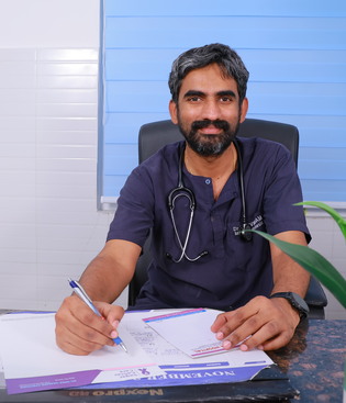 Dr. Neelagiri Trivikram MBBS, MD, skilled in internal medicine at Sagar Cancer Care Hospital.