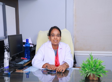 Experienced obstetrician delivering specialized women’s health services.